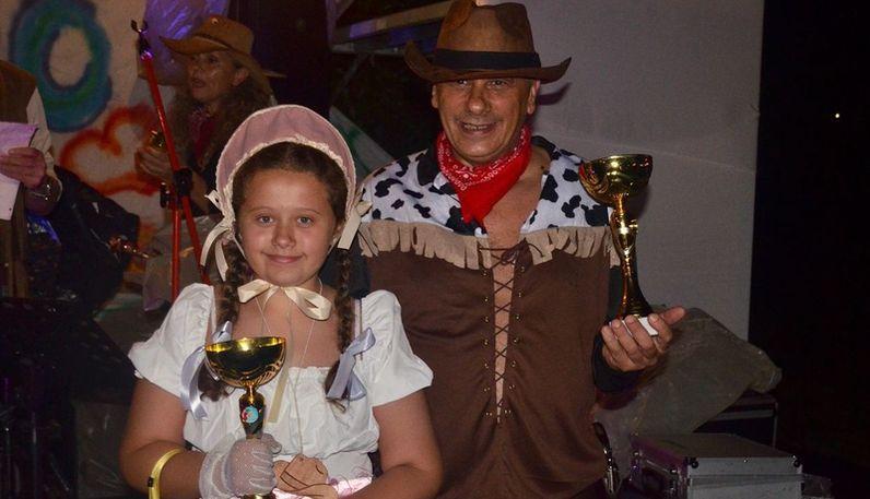 Rivive a Prato il vecchio Western . Successo della festa di solidarietà