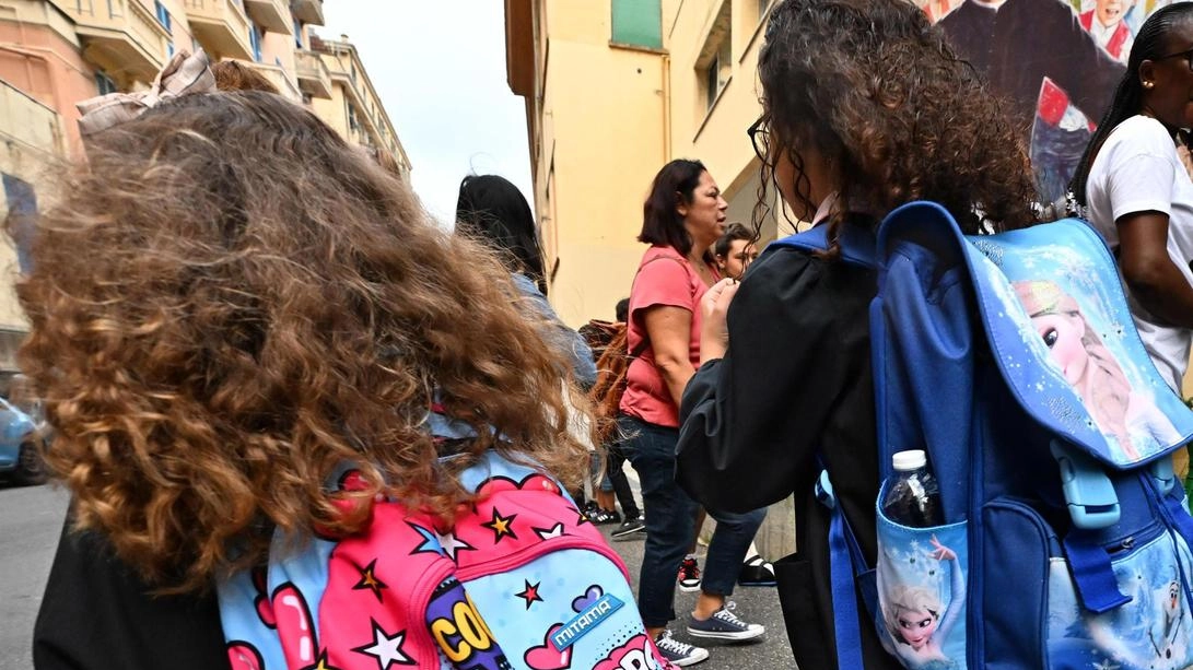 A Montespertoli, il servizio di pre-scuola è stato riattivato per rispondere alle esigenze delle famiglie durante la pandemia. Anche il post-scuola sarà presto disponibile, offrendo attività educative e ricreative per gli alunni. A Montespertoli, il servizio di pre-scuola è stato riattivato per rispondere alle esigenze delle famiglie durante la pandemia. Anche il post-scuola sarà presto disponibile, offrendo attività educative e ricreative per gli alunni.