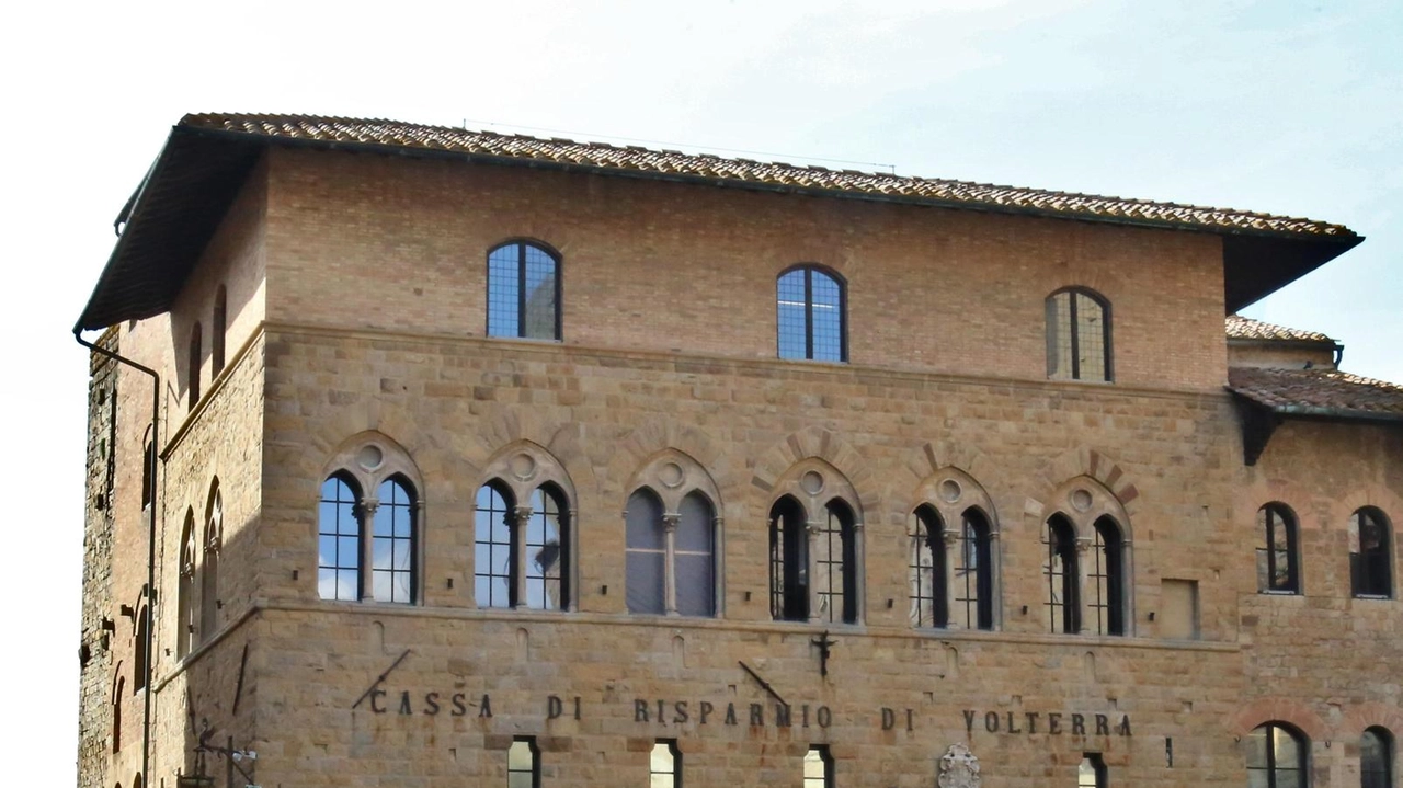 VOLTERRA Cassa di Risparmio di Volterra, istituto di credito con oltre 60 sportelli diffusi capillarmente sul territorio toscano, ha sottoscritto una...