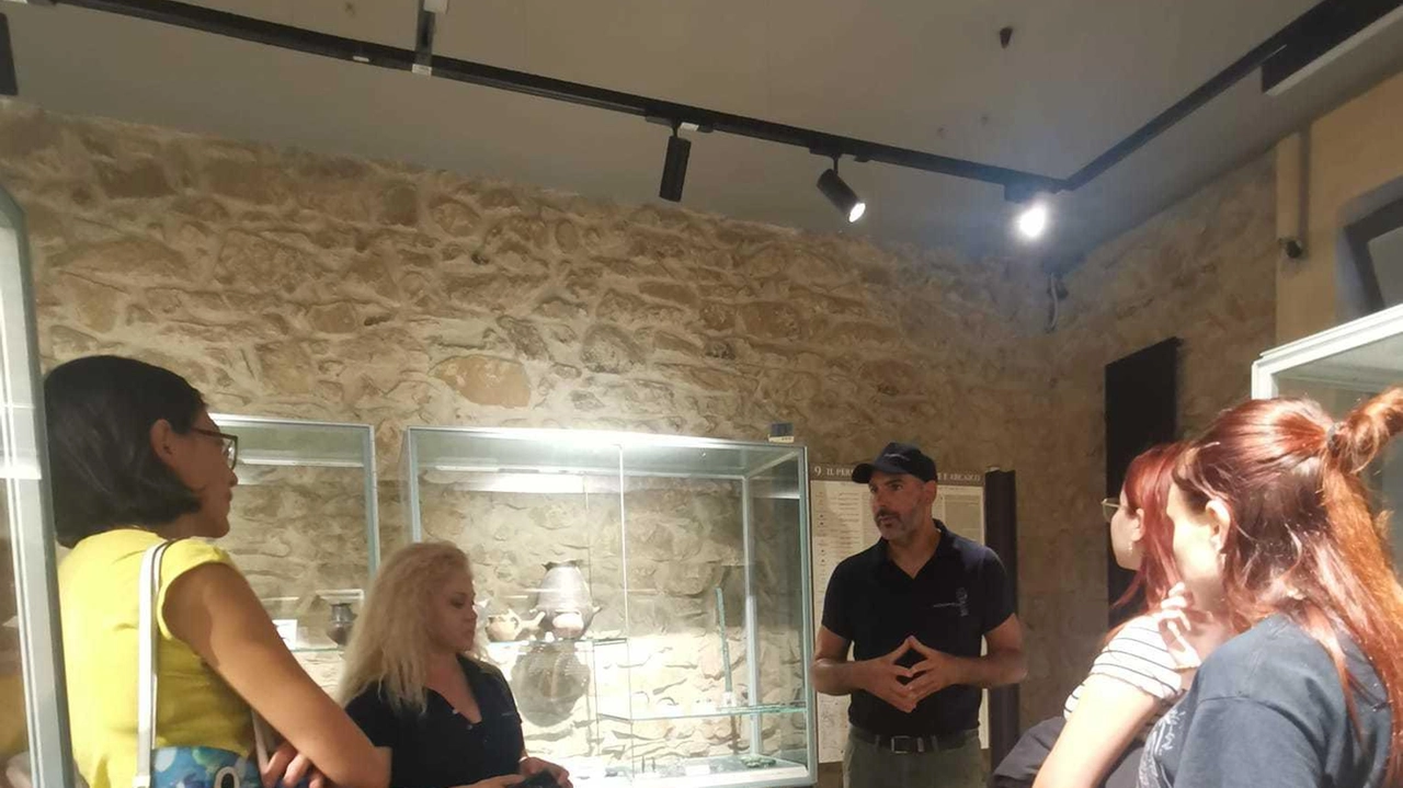 Una visita guidata al museo Isidoro Falchi a Vetulonia Una visita guidata al museo Isidoro Falchi a Vetulonia
