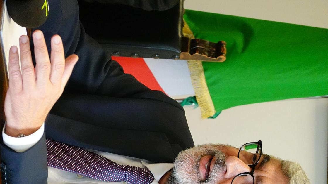 Si insedia il nuovo prefetto: "Concretezza e ascolto. Vicofaro, si va avanti" Si insedia il nuovo prefetto: "Concretezza e ascolto. Vicofaro, si va avanti"