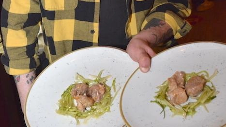 Un incontro tra enogastronomia, cultura e ambiente, tra mare e collina. È questo il filo conduttore dell’iniziativa di Confesercenti Viareggio... Un incontro tra enogastronomia, cultura e ambiente, tra mare e collina. È questo il filo conduttore dell’iniziativa di Confesercenti Viareggio...