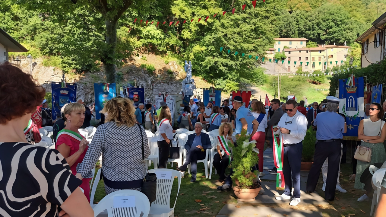 Rappresentanti del Comune di San Giovanni sono stati alle celebrazioni di Stazzema Rappresentanti del Comune di San Giovanni sono stati alle celebrazioni di Stazzema