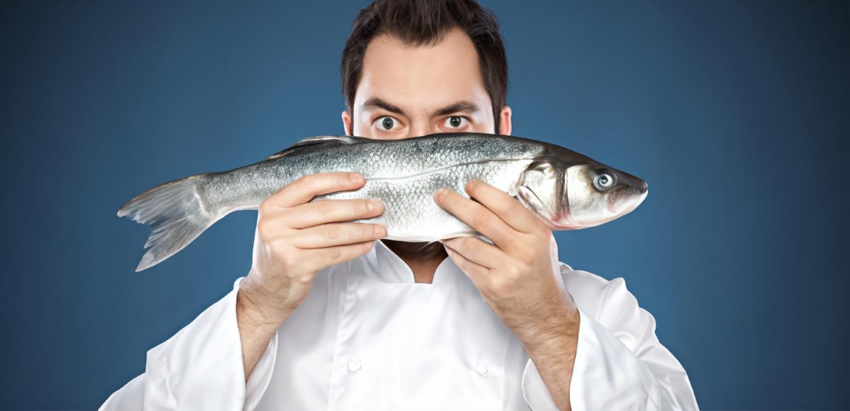 https://www.lanazione.it/image-service/view/acePublic/alias/contentid/YWViYWZmMzktNDFjZi00/0/il-pesce-povero-buono-e-fa-bene-dal-mare-tanti-alimenti-salvavita.jpeg?f=1.91:1&w=1200