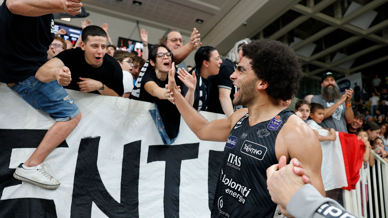 Basket, serie A: Trento surclassa Reggio Emilia nell’anticipo
