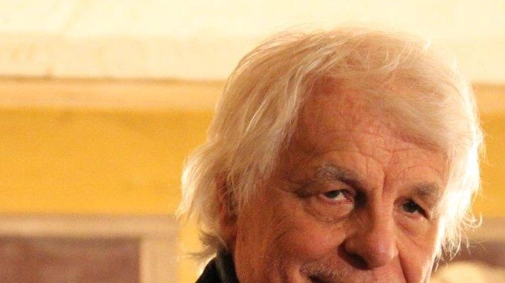 Dante Alighieri torna sotto i riflettori con la nuova edizione delle “Giornate Dantesche”: una settimana di incontri, dibattiti, conferenze, che... Dante Alighieri torna sotto i riflettori con la nuova edizione delle “Giornate Dantesche”: una settimana di incontri, dibattiti, conferenze, che...