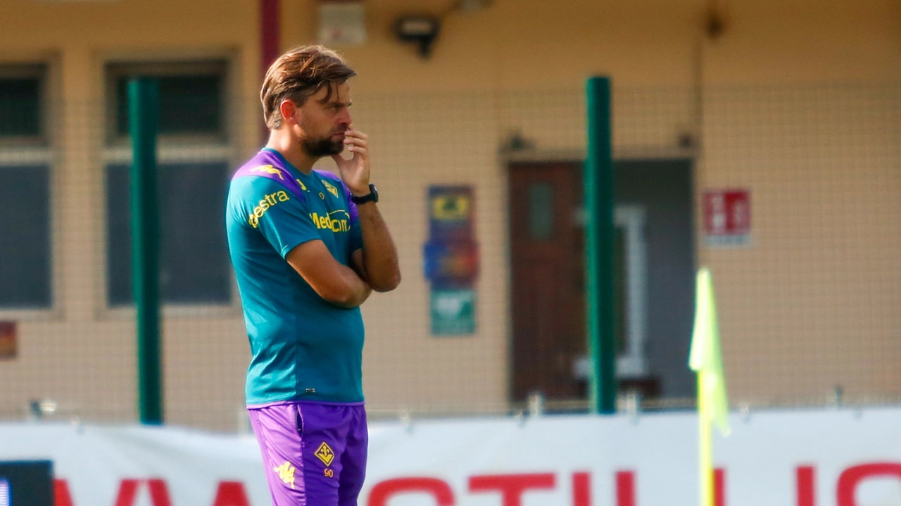 Il tecnico viola Daniele Galloppa (Germogli) Il tecnico viola Daniele Galloppa (Germogli)