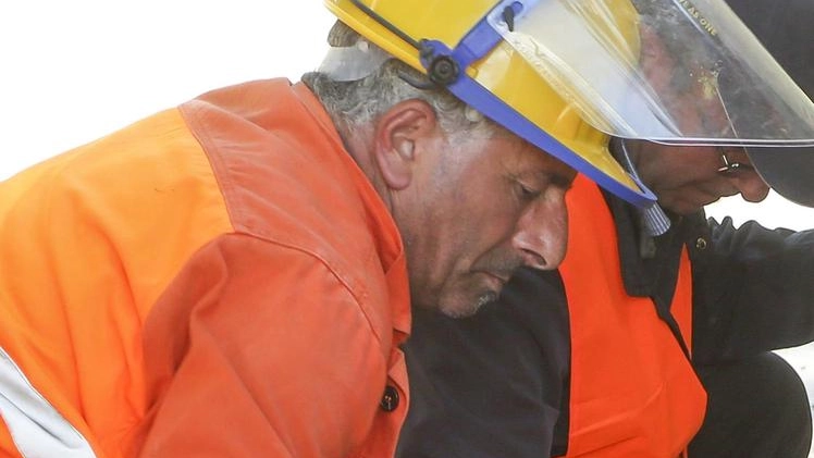 "Logli" di Filettole è dal 12 marzo che ha problemi con la linea telefonica "Abbiamo contattato la Tim ma fino ad ora non hanno saputo aiutarci".