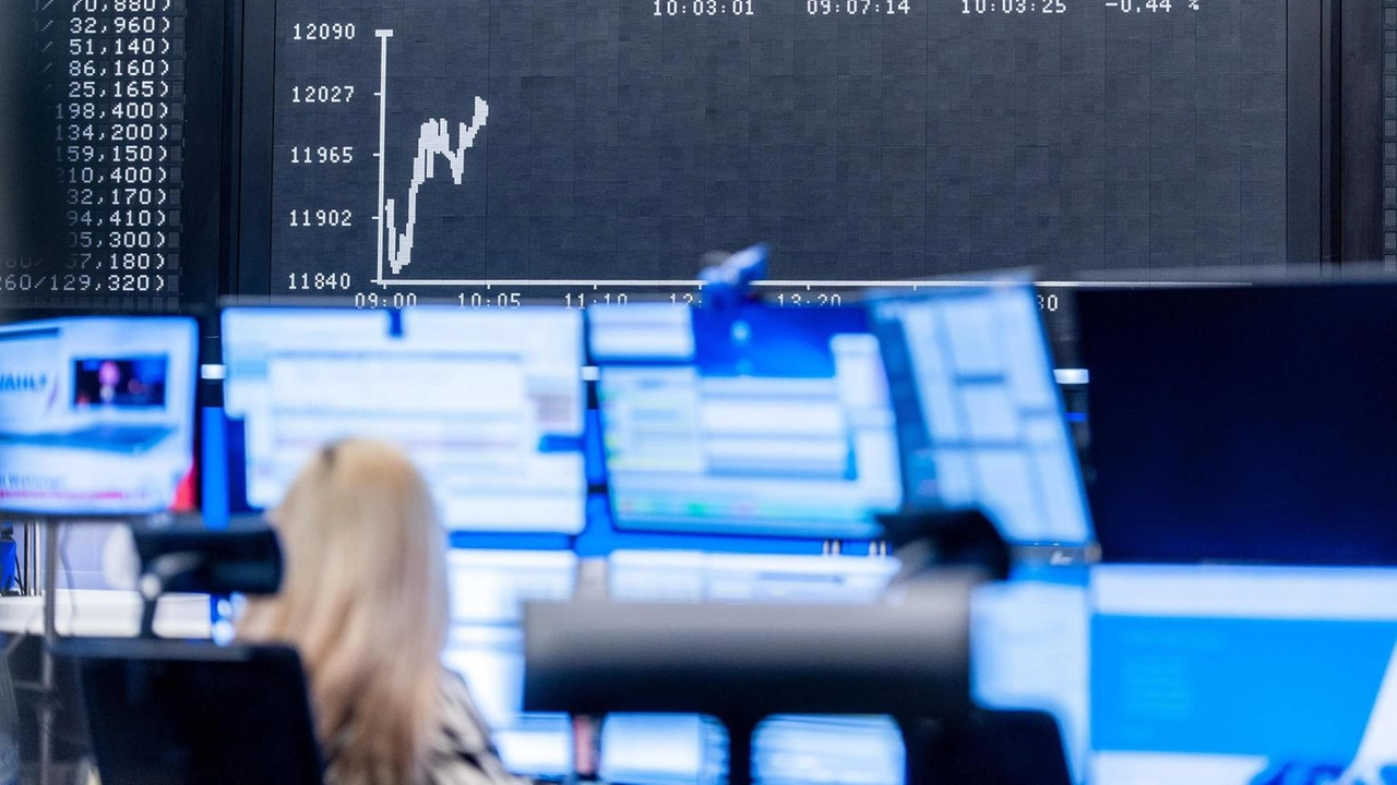 Parigi guadagna lo 0,19%