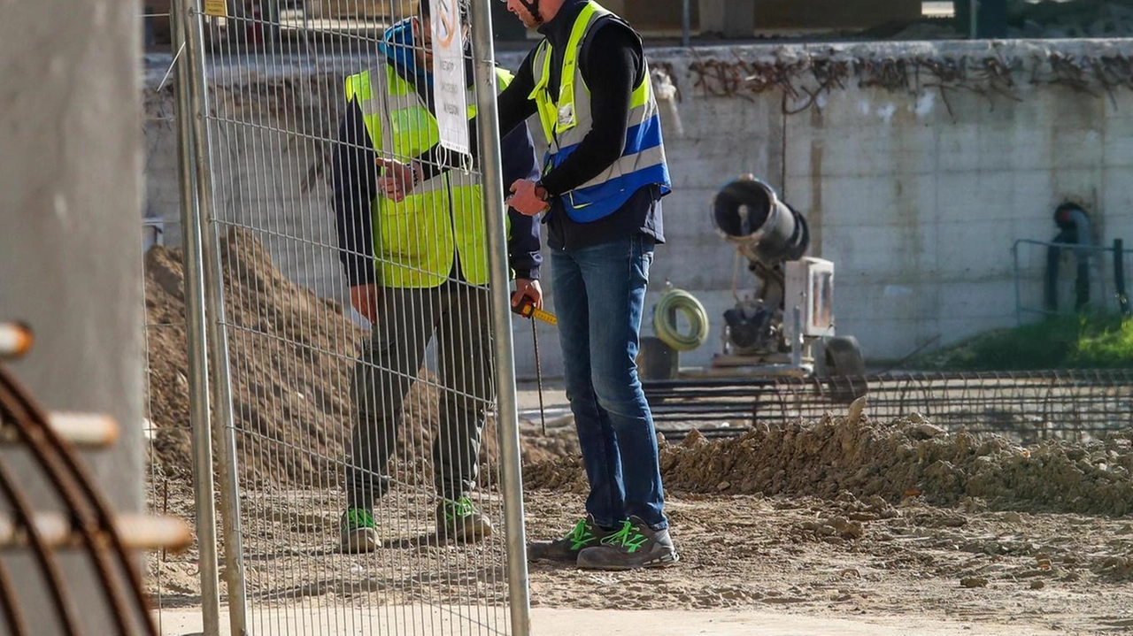 Il Franchi ha una capienza ridotta a causa del cantiere. Lavori in corso in curva Fiesole Il Franchi ha una capienza ridotta a causa del cantiere. Lavori in corso in curva Fiesole