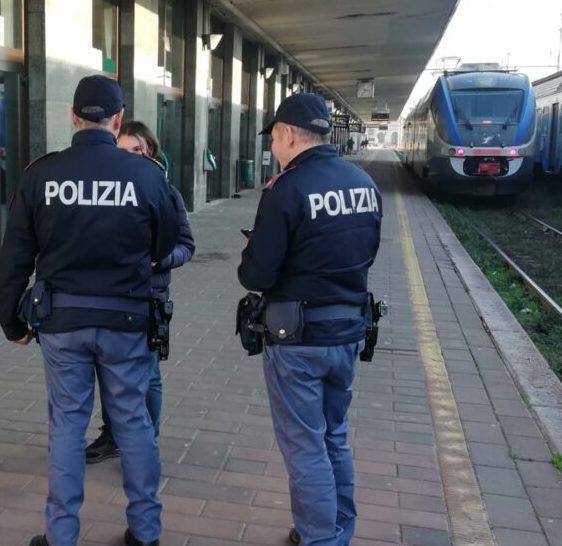 Travolto e ucciso dal treno. Mistero sul nome