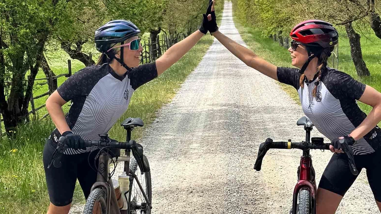 MARCIANO È partita una nuova avventura sui pedali alla scoperta della Valdichiana in avvicinamento al grande evento de La Chianina Ciclostorica.... MARCIANO È partita una nuova avventura sui pedali alla scoperta della Valdichiana in avvicinamento al grande evento de La Chianina Ciclostorica....