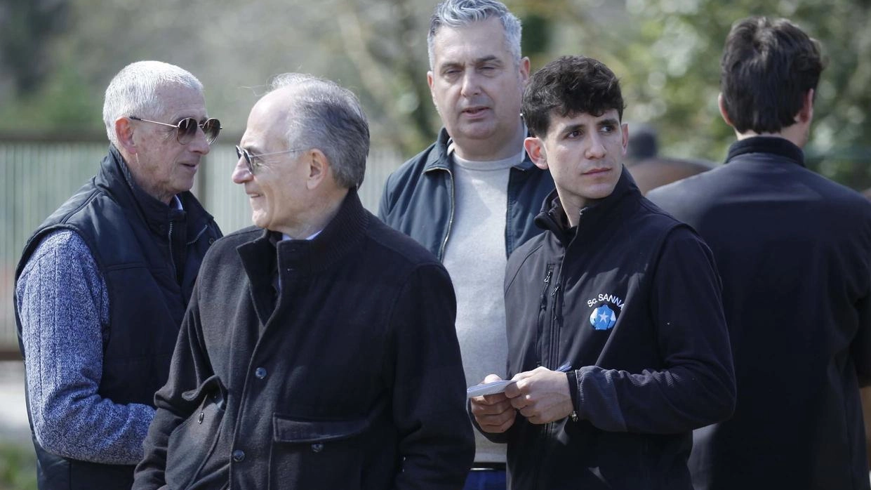 La speranza è che non sia necessario farle slittare visti i tanti rinvii. Oggi convocati 42 cavalli, sei le batterie. Sorpresa: Mula su Comancio.