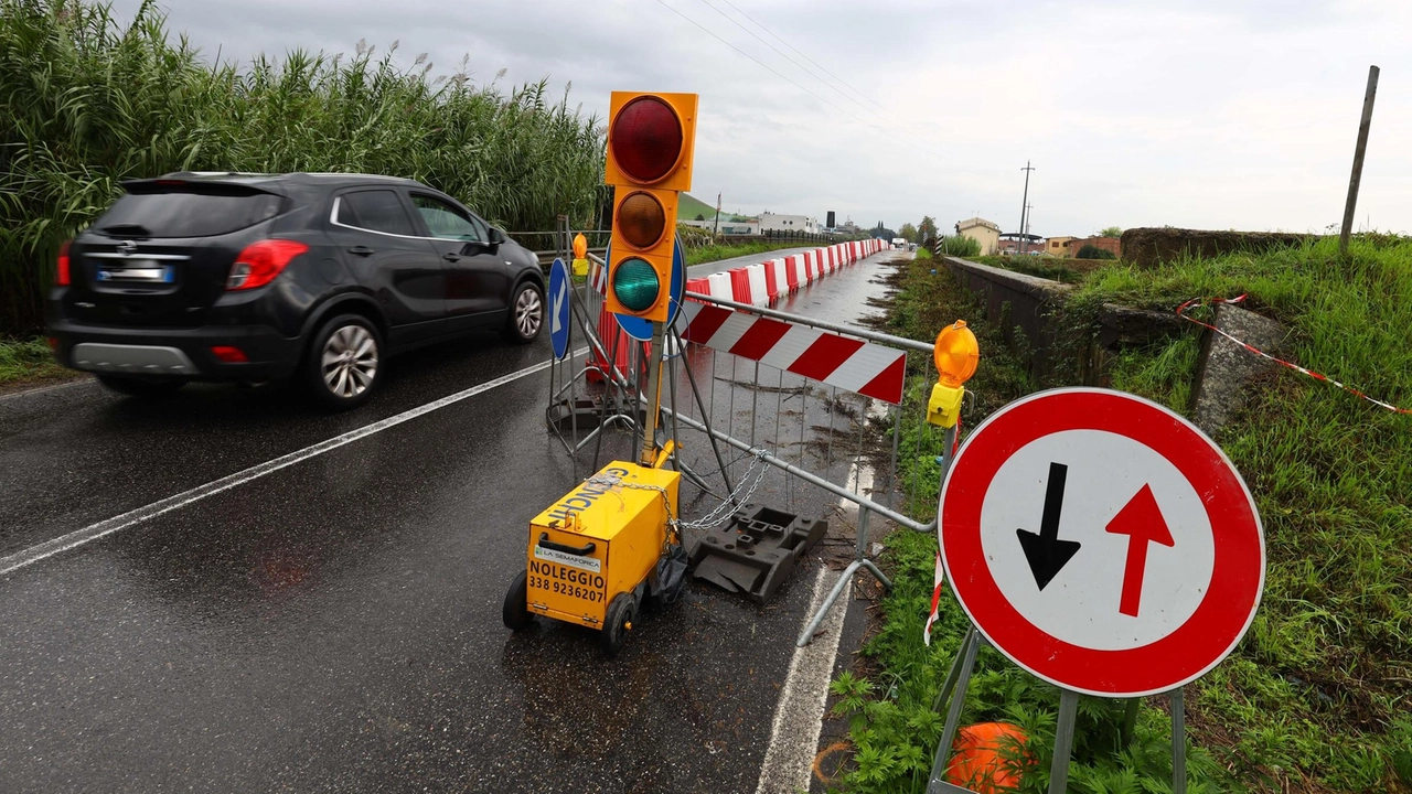 Il tratto della Sr429. sequestrato dalla procura per consentire il supplemento di indagini sull’incidente che nel 2022 causò la morte del giovane Lorenzo De Luca Il tratto della Sr429. sequestrato dalla procura per consentire il supplemento di indagini sull’incidente che nel 2022 causò la morte del giovane Lorenzo De Luca