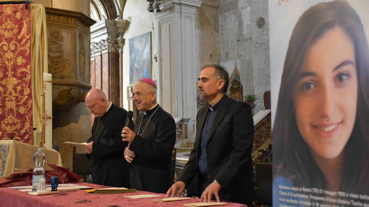 La cerimonia nella concattedrale a Narni
