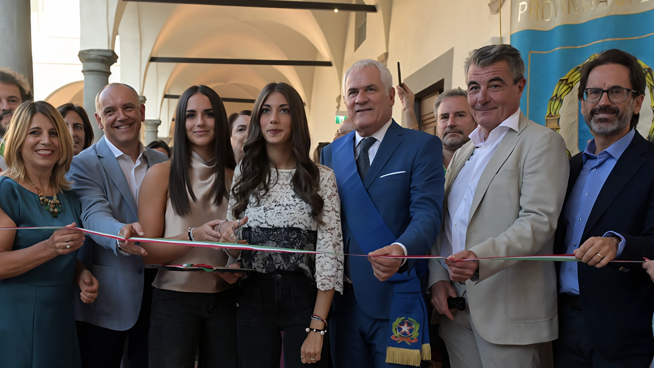 Taglio del nastro con Pierucci, l’assessore regionale Baccelli e il consigliere Puppa Taglio del nastro con Pierucci, l’assessore regionale Baccelli e il consigliere Puppa