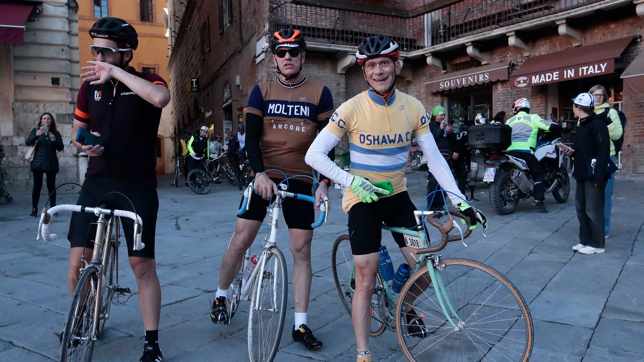 Eroica 2024 (Foto Paolo Lazzeroni) Eroica 2024 (Foto Paolo Lazzeroni)