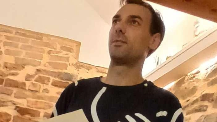 L’artista: "Non un semplice premio, ma un vero e proprio affresco delle emozioni" . L’artista: "Non un semplice premio, ma un vero e proprio affresco delle emozioni" .