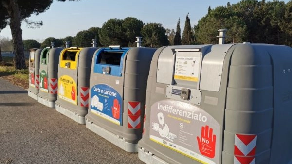 A San Giovanni bufera sui rifiuti A San Giovanni bufera sui rifiuti