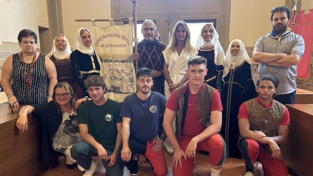 Il Gioco del Pozzo torna al centro delle festività del Perdono con tantissime novità. Dopo il caos dello scorso anno,... Il Gioco del Pozzo torna al centro delle festività del Perdono con tantissime novità. Dopo il caos dello scorso anno,...