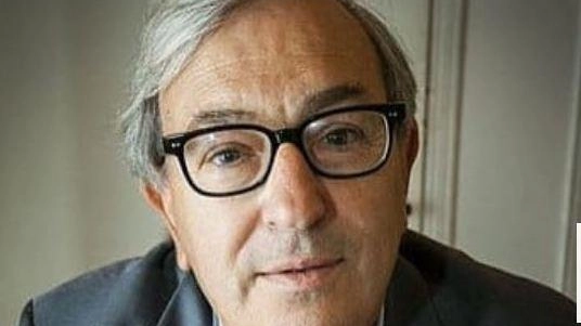 Torna a Fosdinovo la rassegna "Scrittori in borgo" con ospiti illustri e presentazioni di libri. Si apre con Marco Ferrari e il romanzo ambientato in Argentina "Sporca faccenda, mezzala Morettini". Seguiranno altri incontri con autori di spicco. Torna a Fosdinovo la rassegna "Scrittori in borgo" con ospiti illustri e presentazioni di libri. Si apre con Marco Ferrari e il romanzo ambientato in Argentina "Sporca faccenda, mezzala Morettini". Seguiranno altri incontri con autori di spicco.