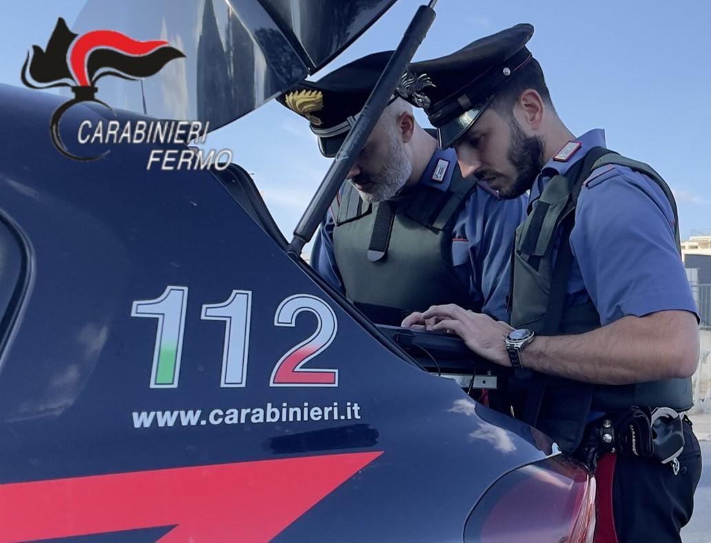 botte poi la ricerca nel mirino la compagna