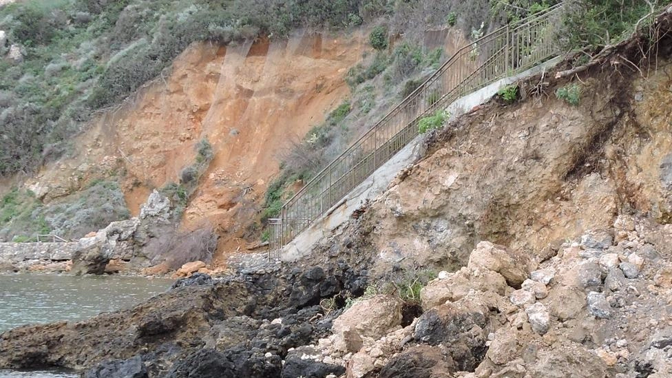 Il proprietario di una casa vicina all’areniale chiede lumi a Comune e Provincia