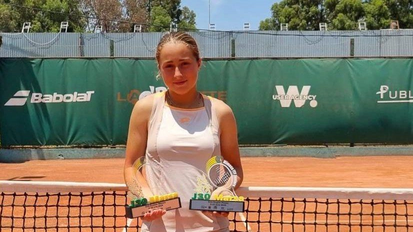 La giovane tennista grossetana Anna Nerelli vince singolare e doppio al torneo Itf J30 di Marsa, confermando il suo talento. La giovane tennista grossetana Anna Nerelli vince singolare e doppio al torneo Itf J30 di Marsa, confermando il suo talento.