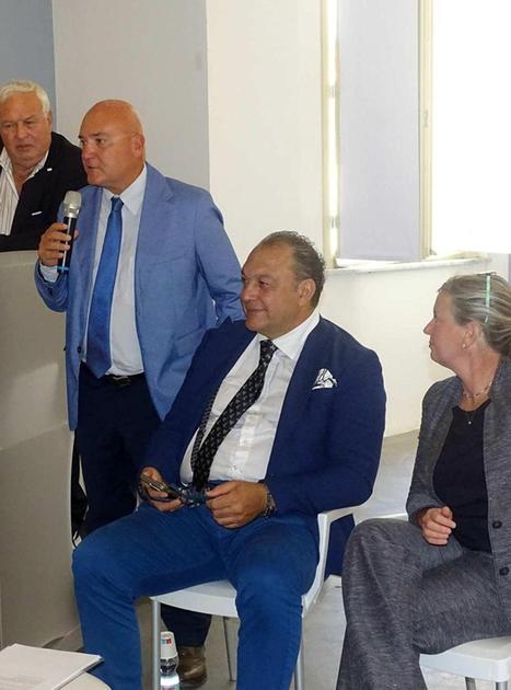 Le grandi voci. Il racconto e le parole dei giornalisti Le grandi voci. Il racconto e le parole dei giornalisti