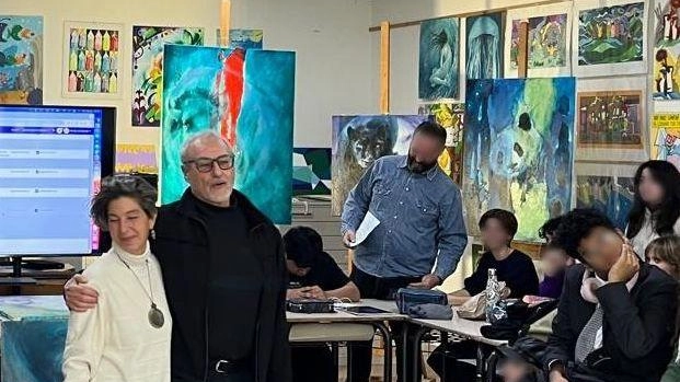 Prosegue con successo il ciclo "Incontri con gli Artisti" al Liceo Artistico Bianciardi, iniziativa volta a offrire agli studenti dei... Prosegue con successo il ciclo "Incontri con gli Artisti" al Liceo Artistico Bianciardi, iniziativa volta a offrire agli studenti dei...