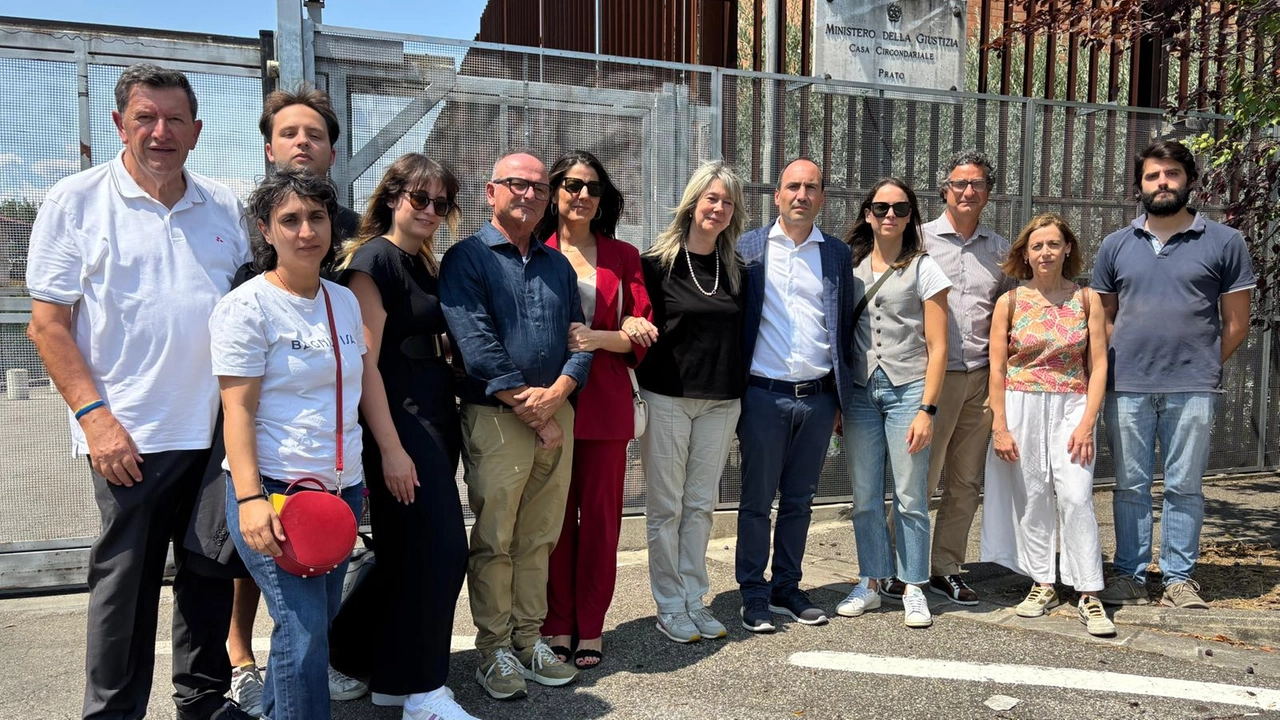 La delegazione in visita La delegazione in visita