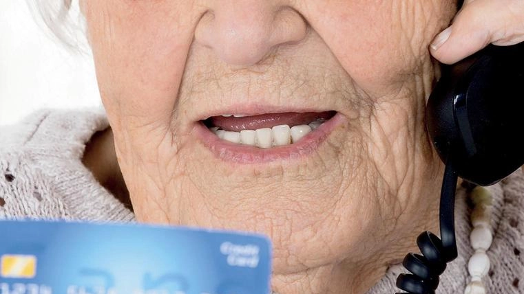 Domani c’è "Occhio alle truffe". Dai finti incidenti al pishing. Gli esperti mettono in guardia