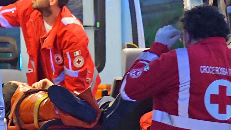 L’uomo è stato portato all’ospedale della Fratta L’uomo è stato portato all’ospedale della Fratta