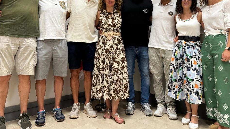 L’amministrazione comunale di Lamporecchio con Andrea Tafi, Paolo Ferrari e Gabriele Varignani, presidente dell’Unione Ciclistica Larcianese. L’amministrazione comunale di Lamporecchio con Andrea Tafi, Paolo Ferrari e Gabriele Varignani, presidente dell’Unione Ciclistica Larcianese.