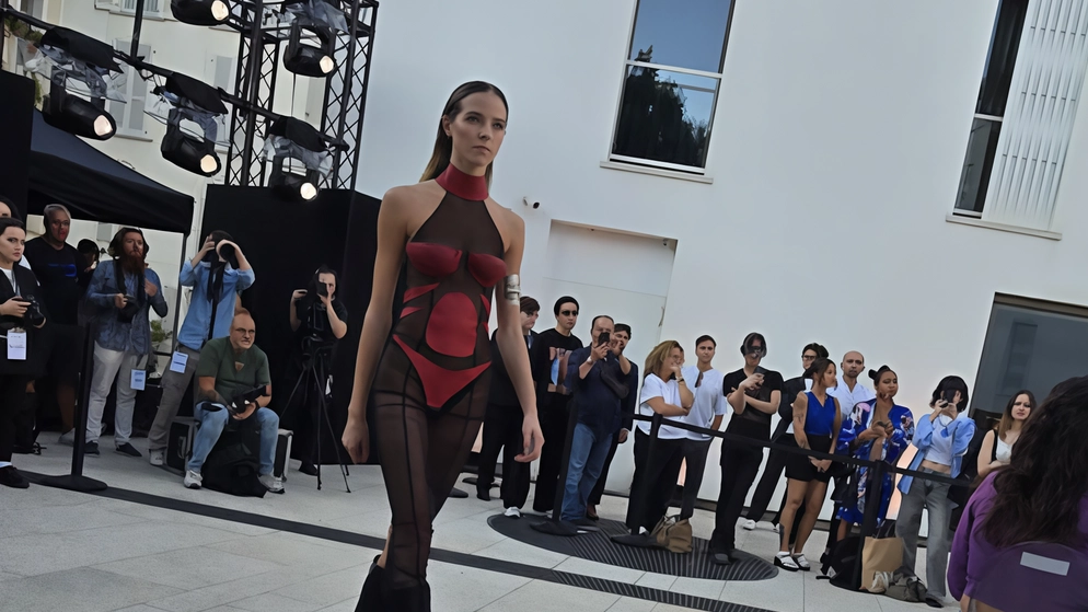 La concia Made in Italy ha illuminato tre delle capitali della moda mondiale, in altrettanti appuntamenti che hanno ribadito l’appeal dell’industria conciaria La concia Made in Italy ha illuminato tre delle capitali della moda mondiale, in altrettanti appuntamenti che hanno ribadito l’appeal dell’industria conciaria