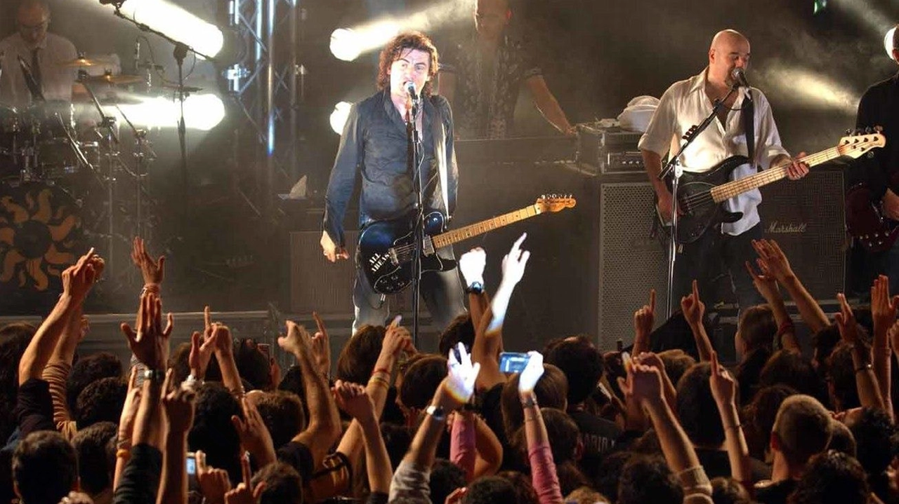 La Flog è conosciuta in tutta Italia Sul suo palco hanno cantato numerosi artisti Qui il concerto di Ligabue La Flog è conosciuta in tutta Italia Sul suo palco hanno cantato numerosi artisti Qui il concerto di Ligabue