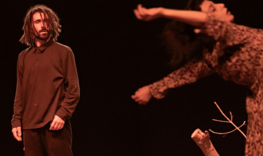 Firenze, al Florida danza, performance e i versi di Giacomo Leopardi Firenze, al Florida danza, performance e i versi di Giacomo Leopardi