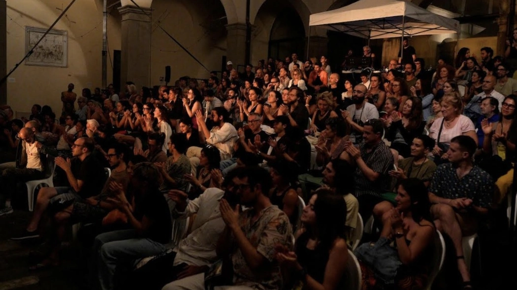Il pubblico in una serata al Kilowatt Il pubblico in una serata al Kilowatt
