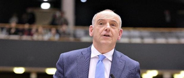 “Garanzie ed equità per operatori della sanità e agricoltori”