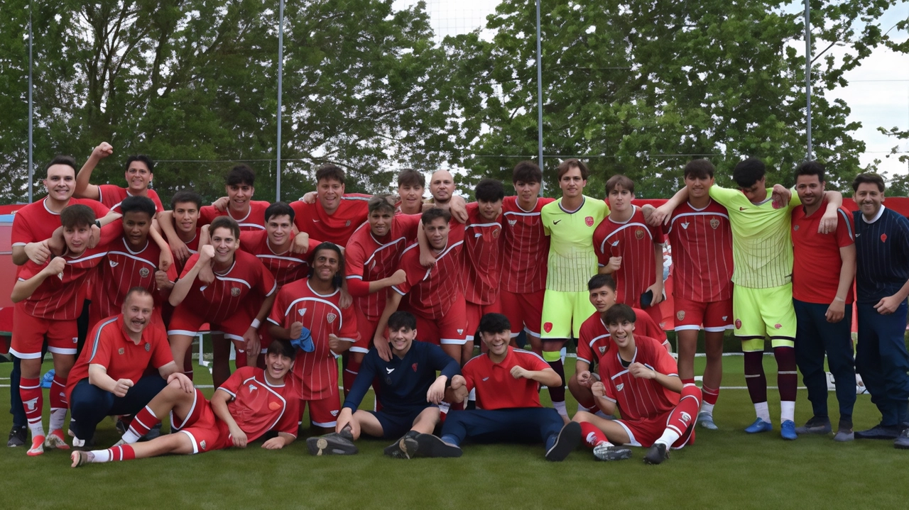 La festa della formazione Under 17 biancorossa di Gatti dopo il successo contro l’Avellino negli ottavi di finale di andata La festa della formazione Under 17 biancorossa di Gatti dopo il successo contro l’Avellino negli ottavi di finale di andata