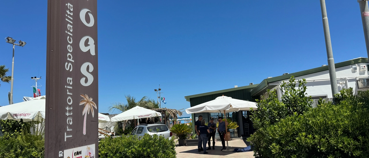 Tragedia al mare degli umbri, colta da malore prima del pranzo. Muore a 79 anni