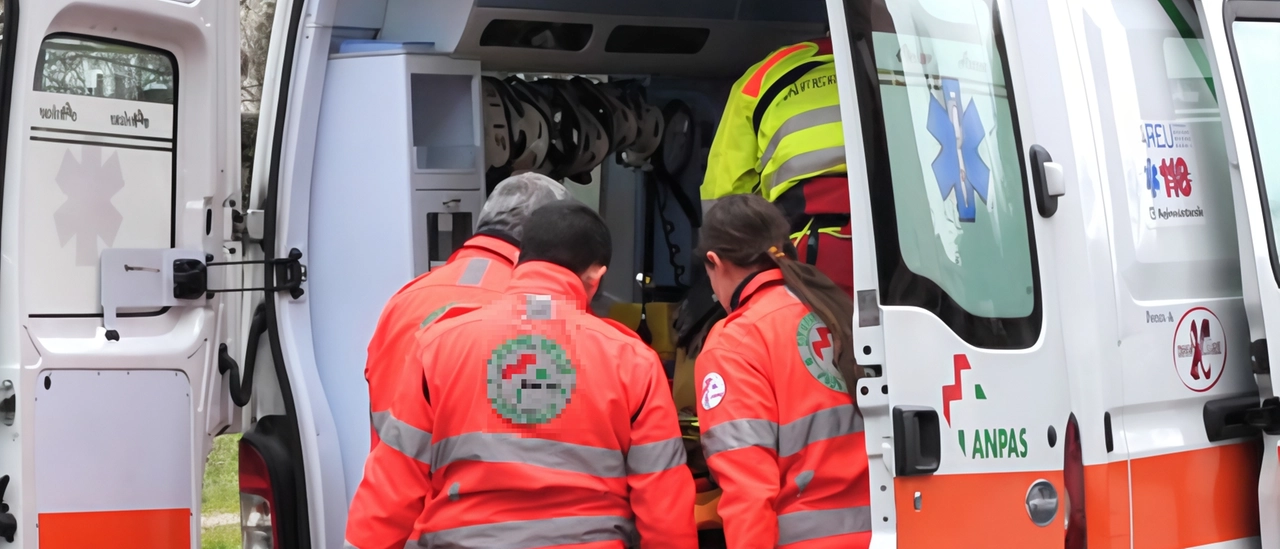 Grosseto, scontro con l’automedica all’incrocio. Due al pronto soccorso, anche la dottoressa del 118