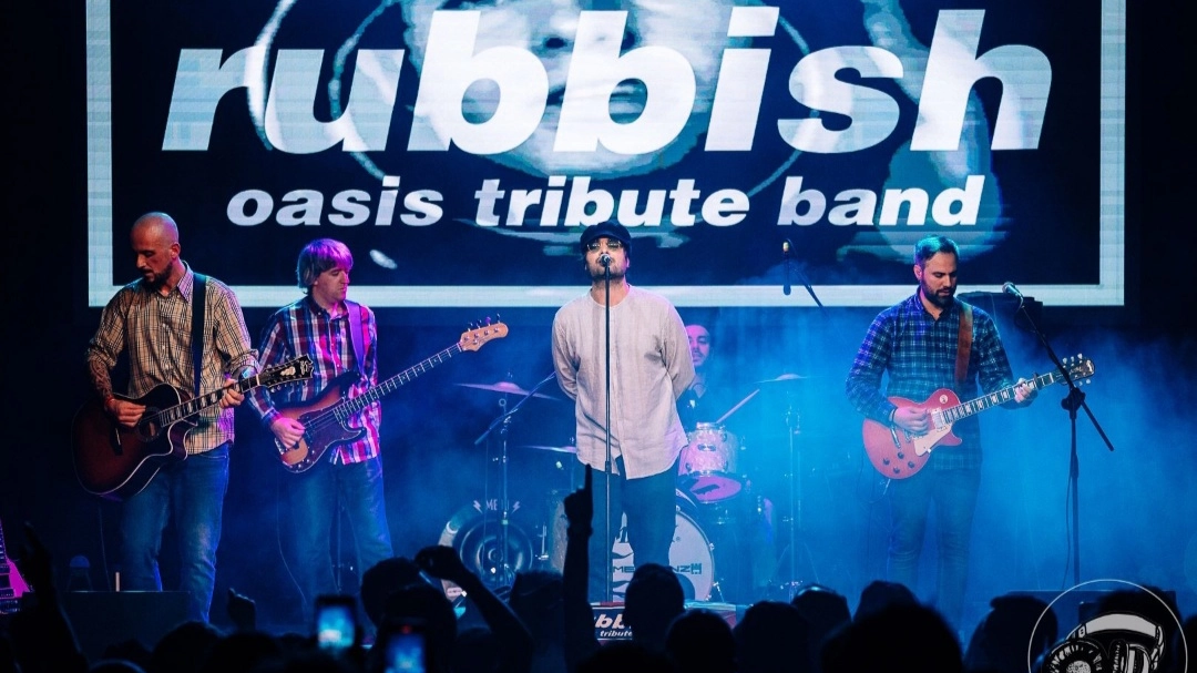 A Firenze il concerto della tribute band degli Oasis A Firenze il concerto della tribute band degli Oasis