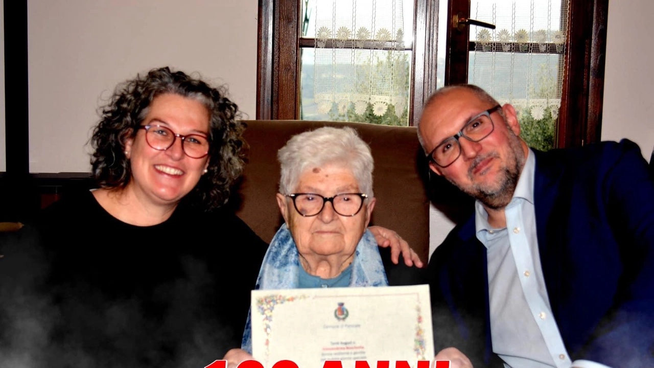 Un traguardo straordinario: festa grande a Panicale per i cento anni di nonna Sandrina. "Sposa fedele e una vita... Un traguardo straordinario: festa grande a Panicale per i cento anni di nonna Sandrina. "Sposa fedele e una vita...