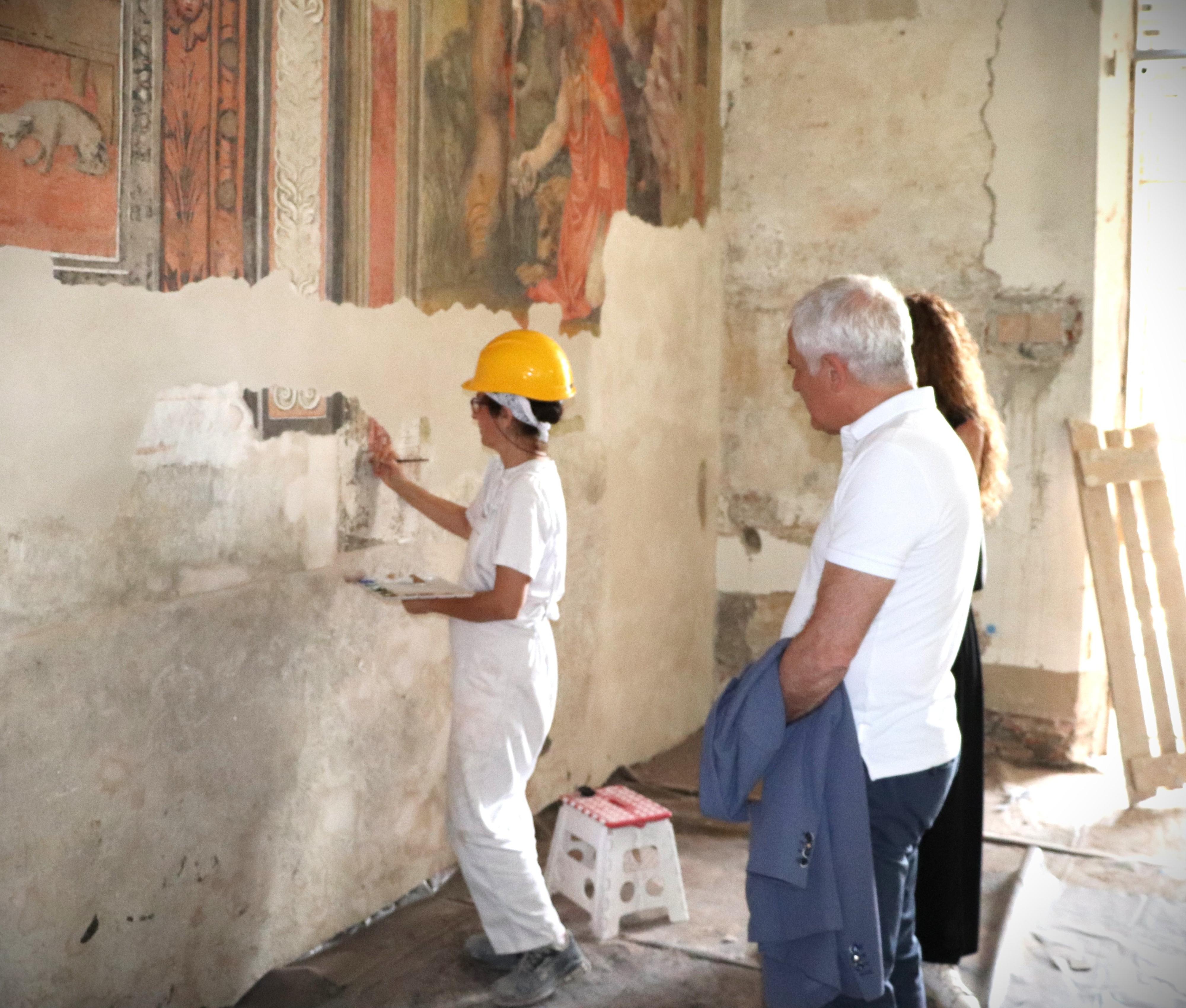 Niente più aule nei container. Si smantellano i prefabbricati. Da settembre tutti in via S.Nicolao Niente più aule nei container. Si smantellano i prefabbricati. Da settembre tutti in via S.Nicolao