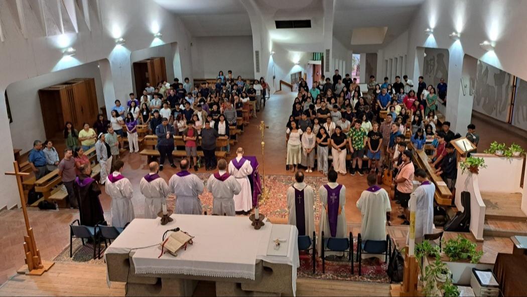 https://www.lanazione.it/image-service/view/acePublic/alias/contentid/YjI4ZGYyNDQtZjQzZC00/0/dagli-states-a-empoli-150-fedeli-accolti-a-ponzano.jpeg?f=16:9&w=1200&h=630