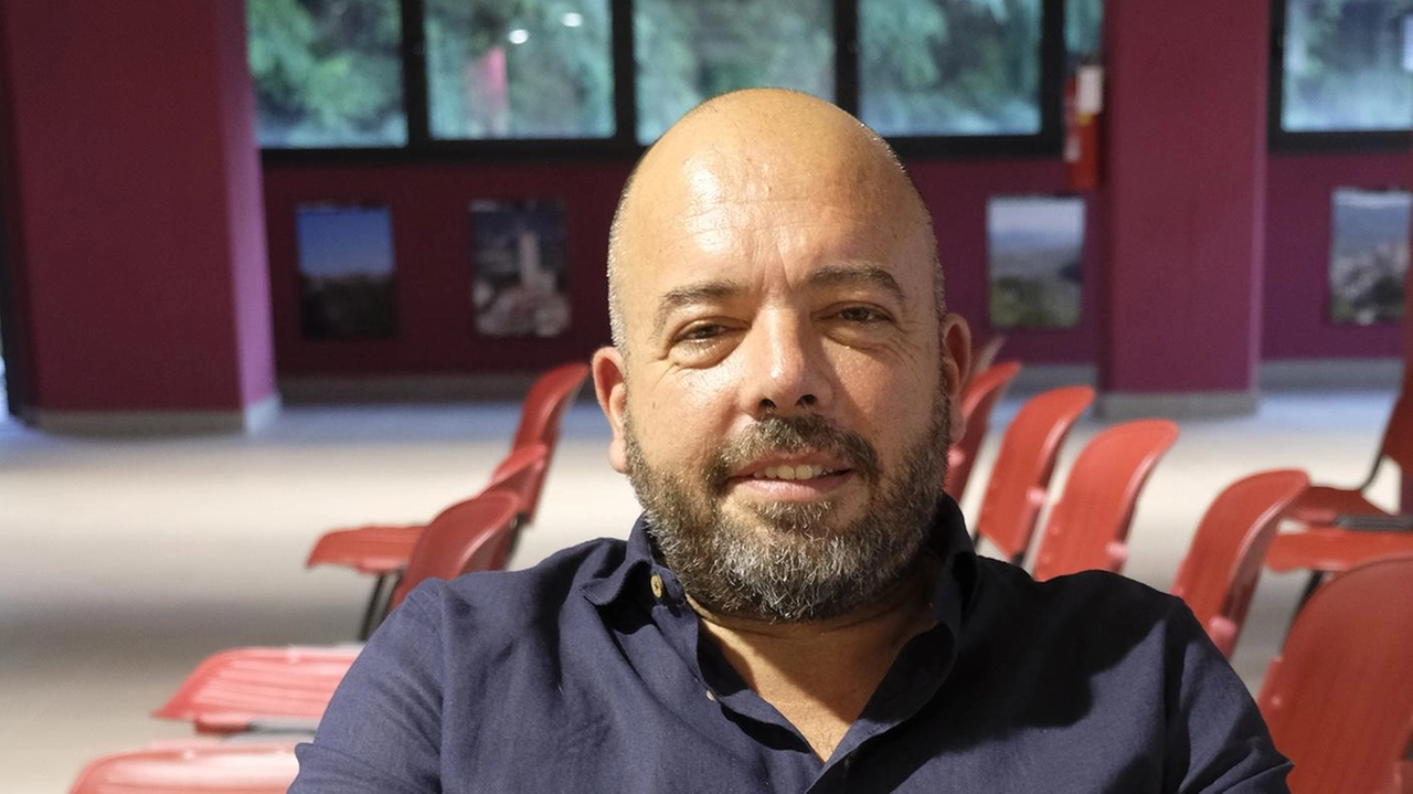 La protesta del consigliere Marcobello: "Ritardi nel ritiro degli ingombranti e disservizi nel porta a porta" La protesta del consigliere Marcobello: "Ritardi nel ritiro degli ingombranti e disservizi nel porta a porta"