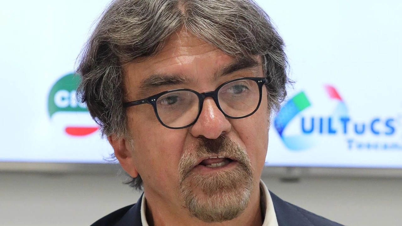 "La difesa della costa riguarda l’economia e l’ambiente di un’intera regione" "La difesa della costa riguarda l’economia e l’ambiente di un’intera regione"
