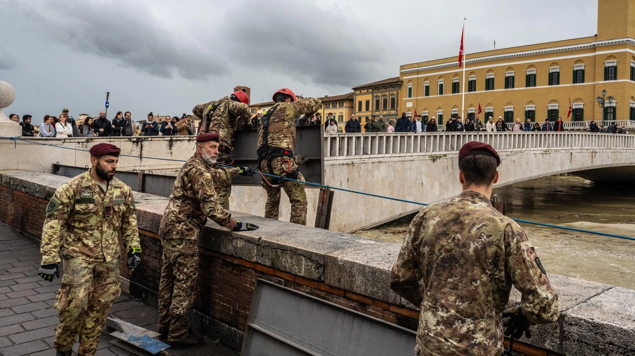 Continua il botta e risposta a distanza tra il governatore Giani e il primo cittadino "Interventi concreti sulla sponda sinistra dello Scolmatore e regimazione del reticolo minore". Continua il botta e risposta a distanza tra il governatore Giani e il primo cittadino "Interventi concreti sulla sponda sinistra dello Scolmatore e regimazione del reticolo minore".