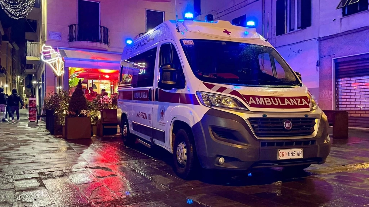 Sul posto il 118 (Foto di repertorio)